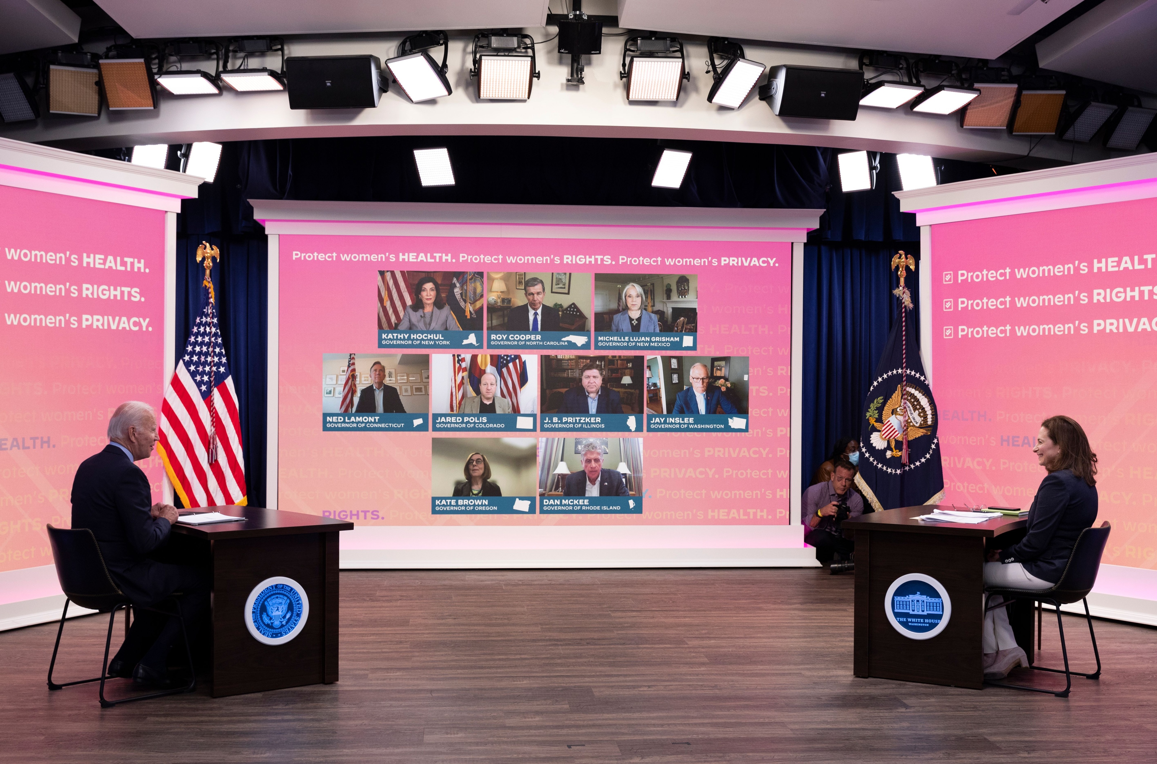 Democratic Criticisms Of Biden Get Louder And Broader The Washington Post
